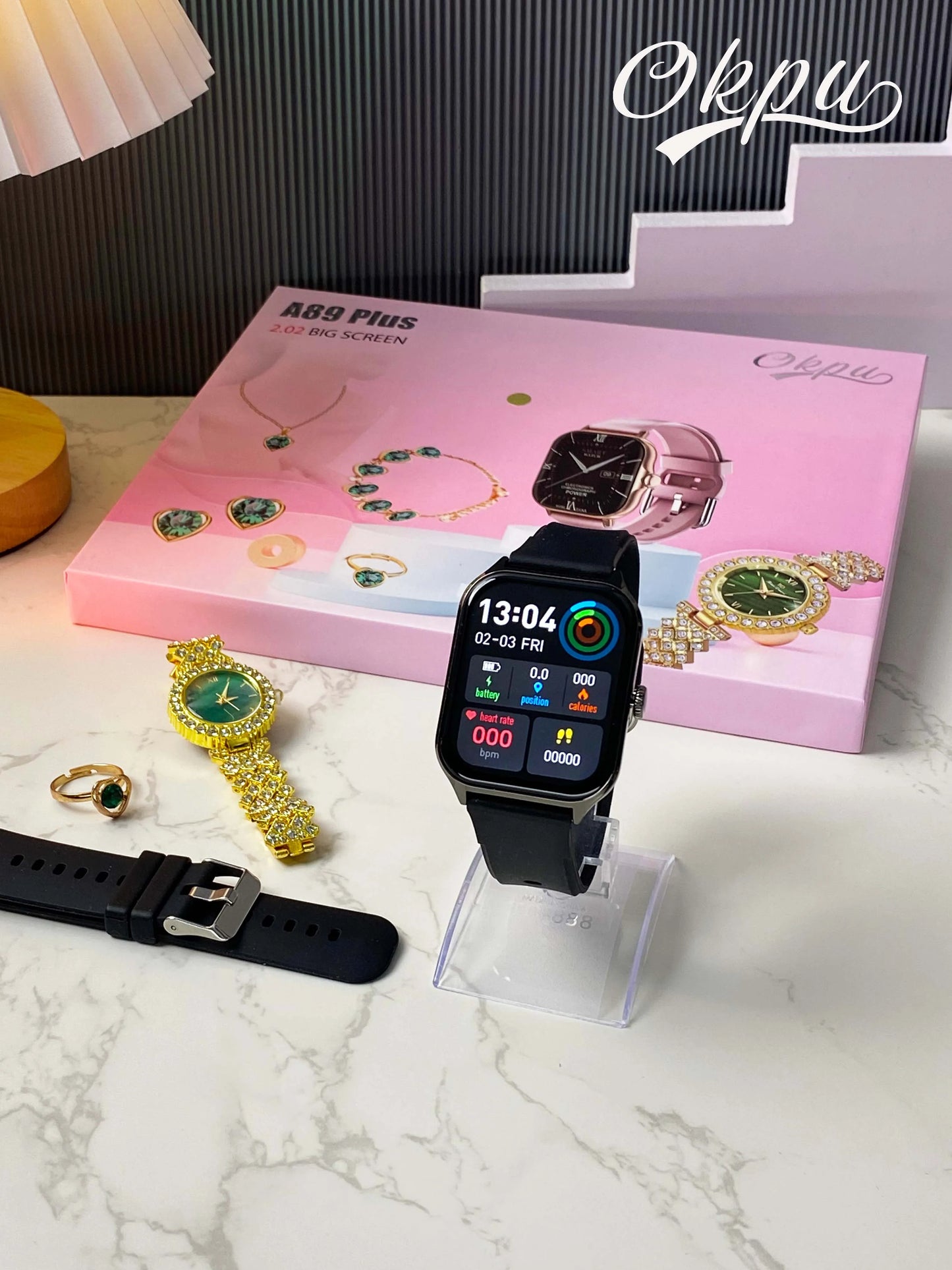 ✨ Pack Élégance Femme – Montre Smart + Bijoux Dorés ✨